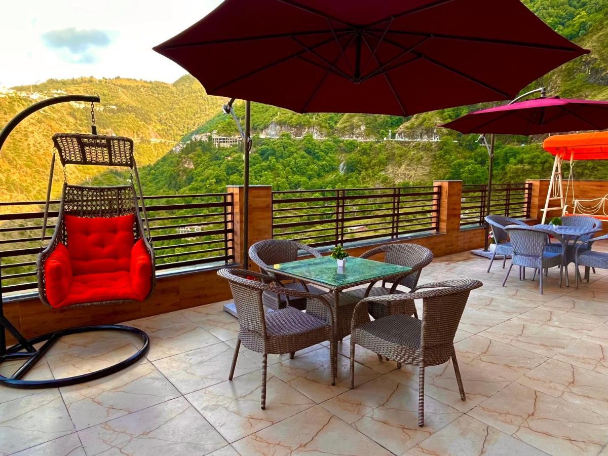 Doon Valley Resort, Mussoorie Exterior photo